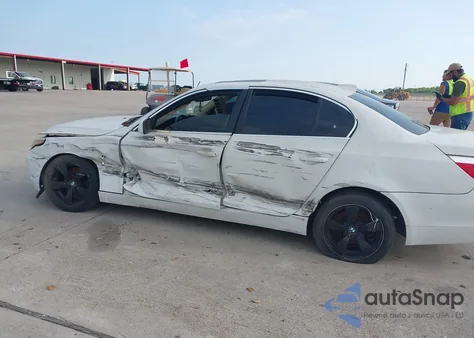 2006 BMW 530I z USA, uszkodzony, nr VIN WBANE73526CM33895